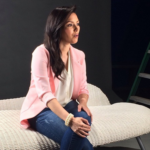PHOTOS: Abangan si Desiree del Valle sa Flordeliza!